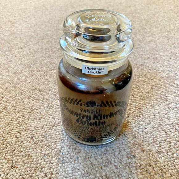 Vintage Yankee Country Kitchen Candle CHRISTMAS COOKIE 22 oz - Picture 3 of 4